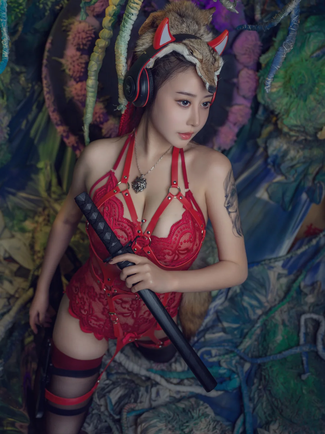 奈汐酱nice - No.110 猎狼女 [47P,1V-994MB]